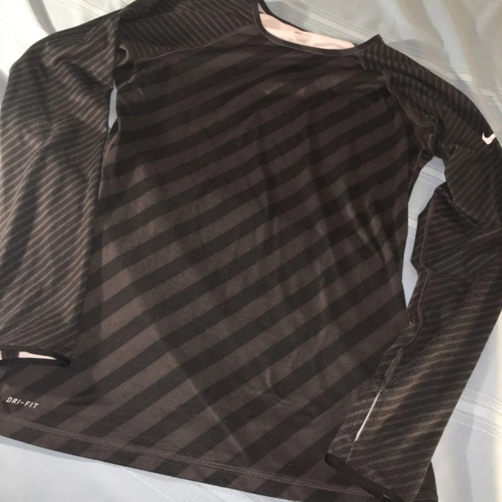 Nike Pro Dri-Fit Shirt Long Sleeve!